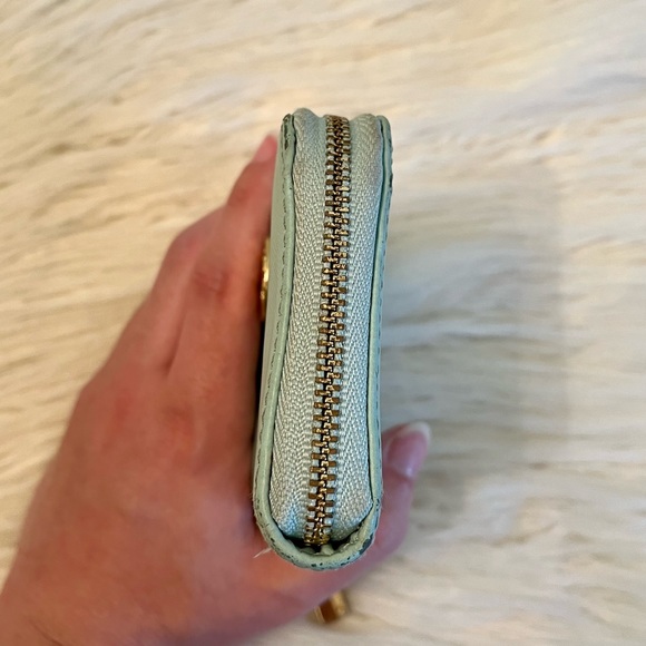 Tory Burch Saffiano Leather Robinson Zip Coin Case/Card/Key Holder - Picture 6 of 9